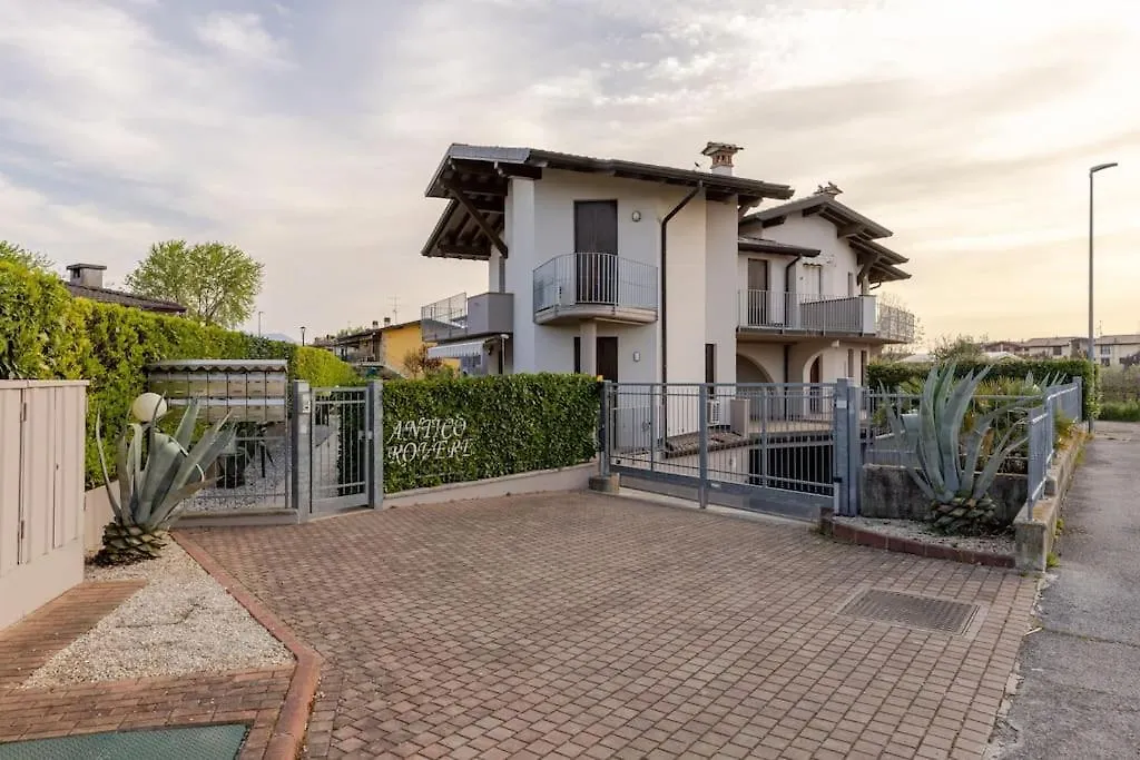 Elegance Apartment Ancient Rovere Sirmione 0*,  Italy