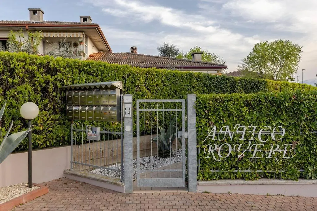 Elegance Apartment Ancient Rovere Sirmione Italy